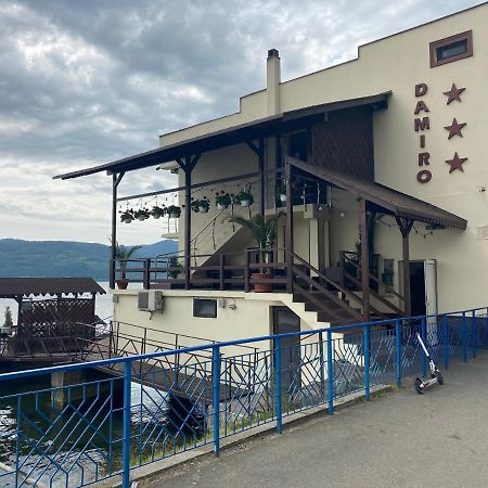 Pensiunea Damiro Orşova Dış mekan fotoğraf